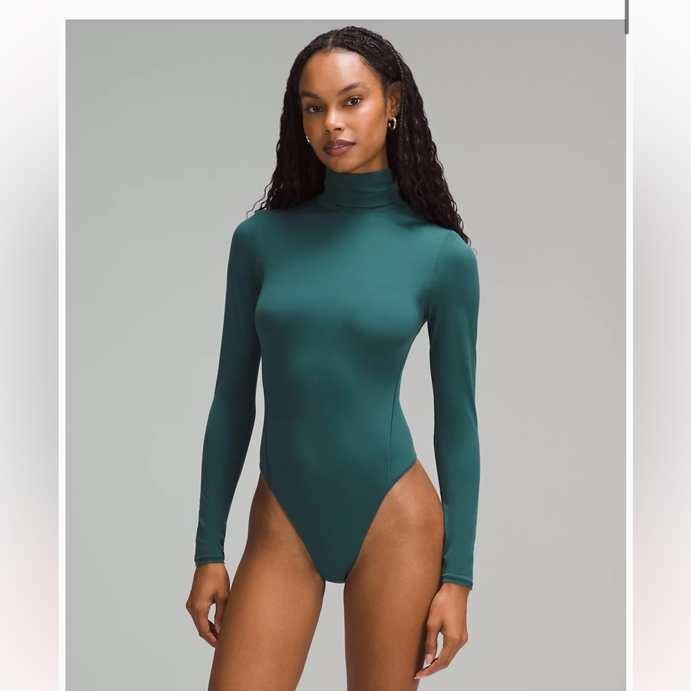 Wundermost Ultra-Soft Nulu Turtleneck Bodysuit- NWOT